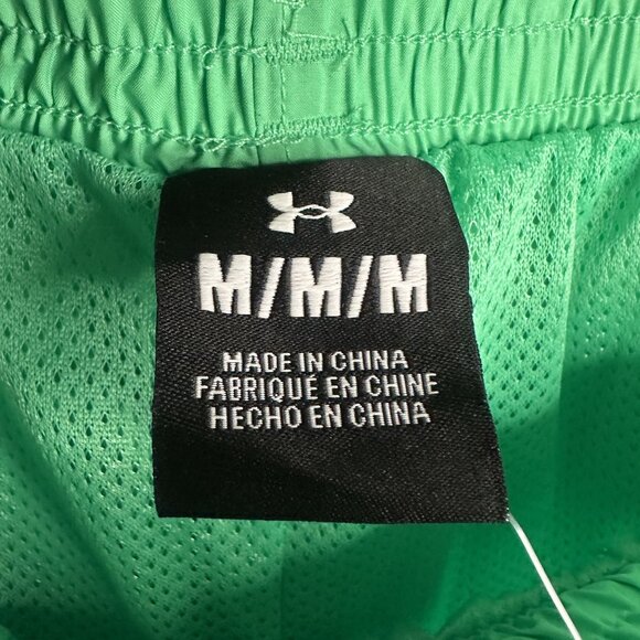 Under Armour Men's Icon Volley Short 5.5" NWT Size Medium (Vapor Green/White) - Picture 13 of 16